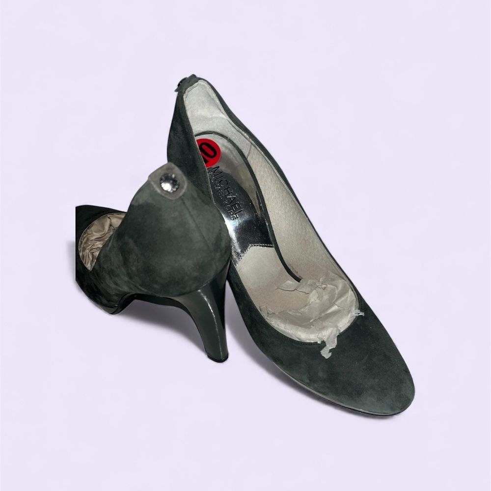 velvet grey pumps